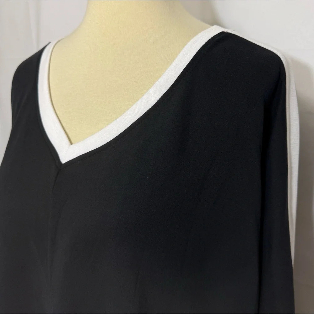 French Laundry Women’s Size XL Black Sweater with White V-Neck - Picture 8 of 12